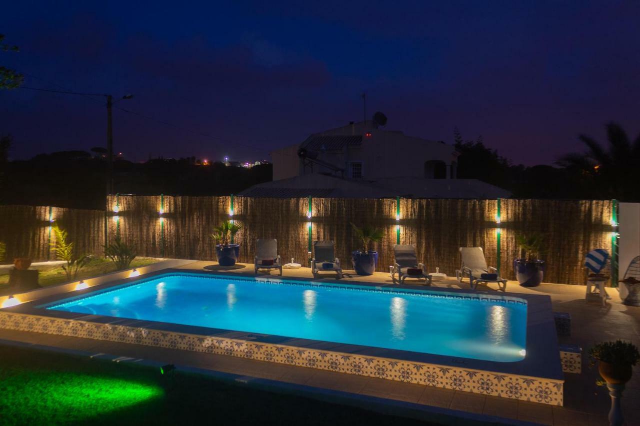 Villa Yvonne,Private Pool,Private Parking 1,7 Km From The Beatch Албуфейра Екстер'єр фото